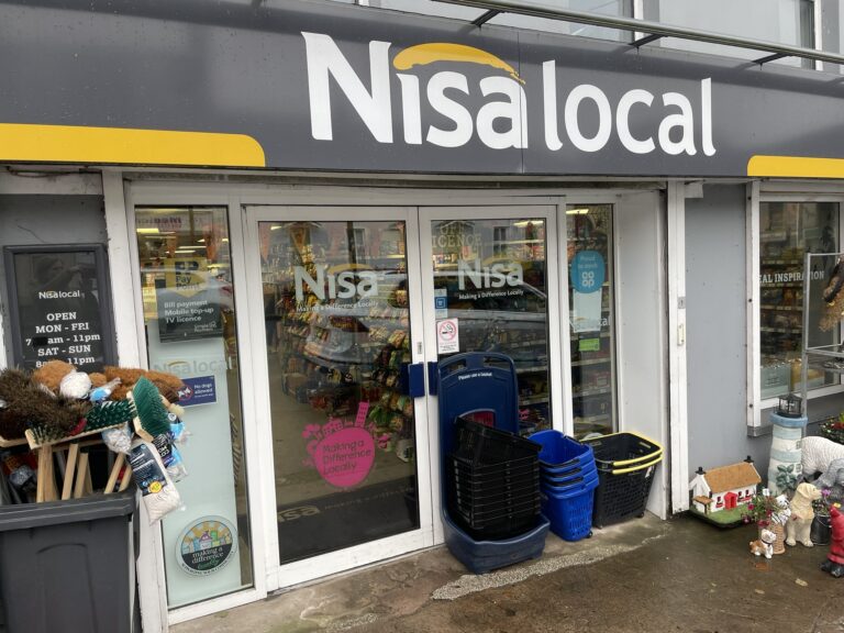 Nisa Local